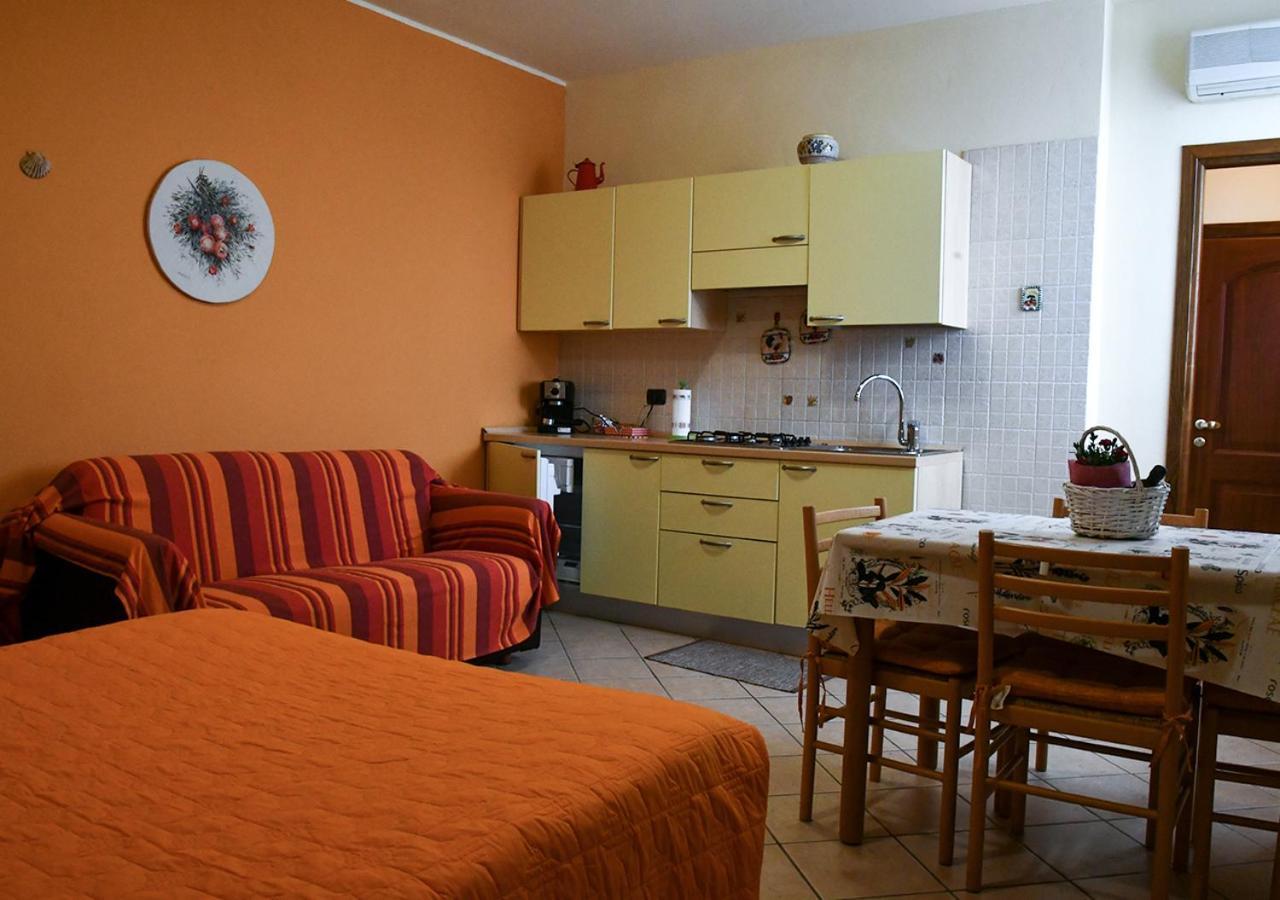 Villa Gli Angeli Agriturismo Cisano sul Neva Exterior foto