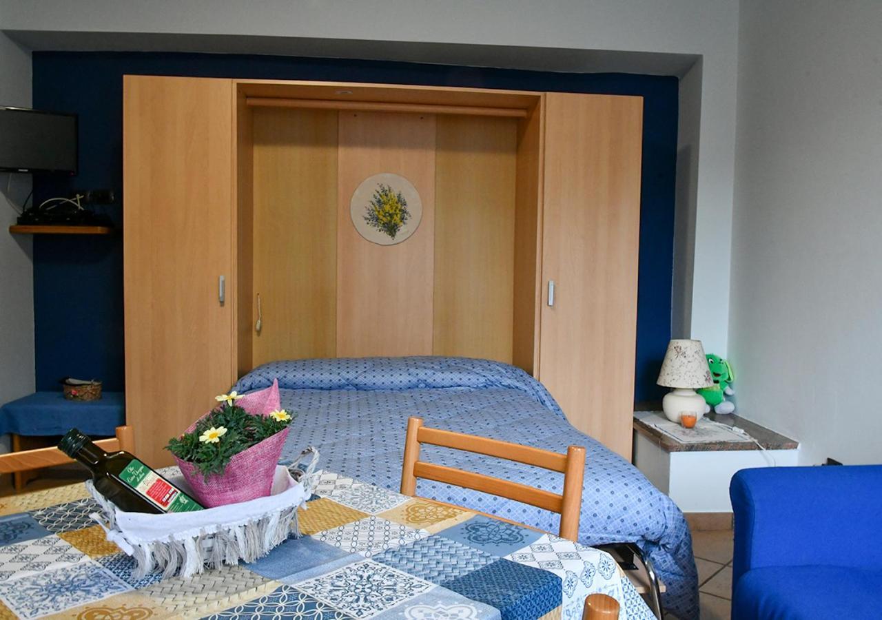 Villa Gli Angeli Agriturismo Cisano sul Neva Exterior foto